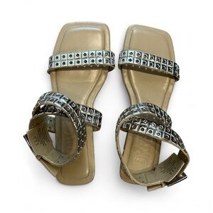 DKNY Women's Studded Buckle Flat Sandal Heeled  Size 9